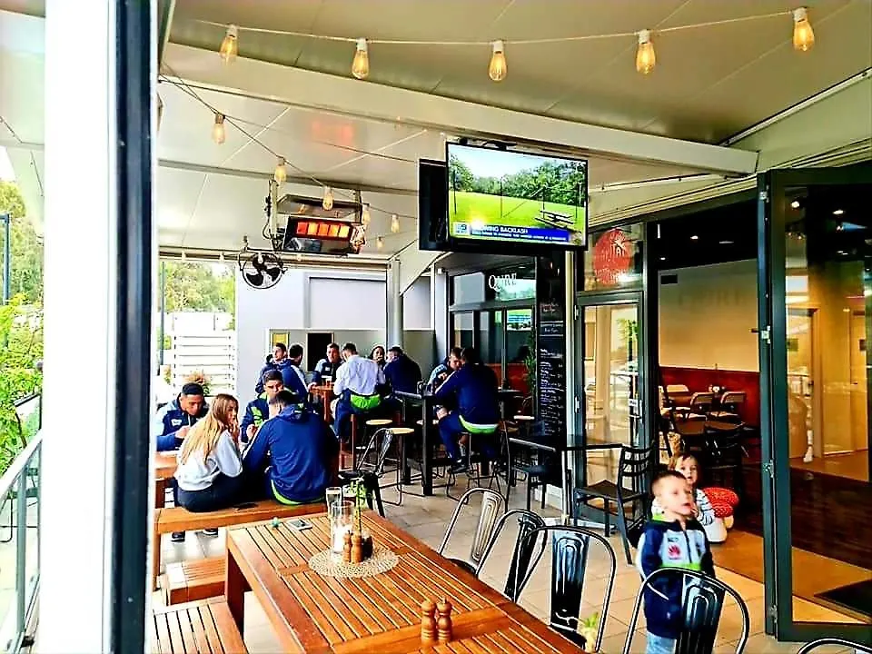 Qure Restaurant And Apartments Canberra Bruce 0*,  Australia