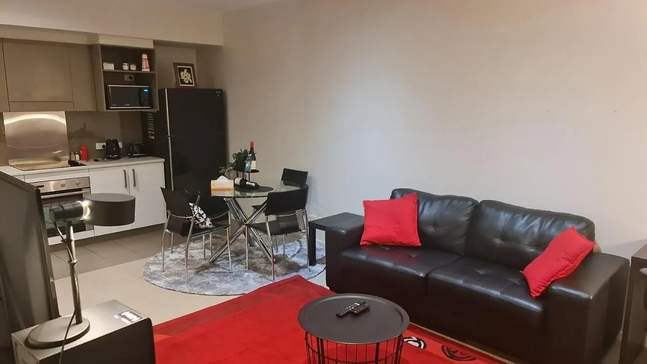 Qure Restaurant And Apartments Canberra Bruce